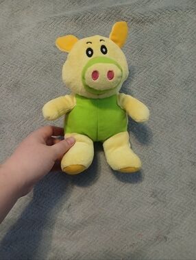 Plush Pig Stuffed Toy